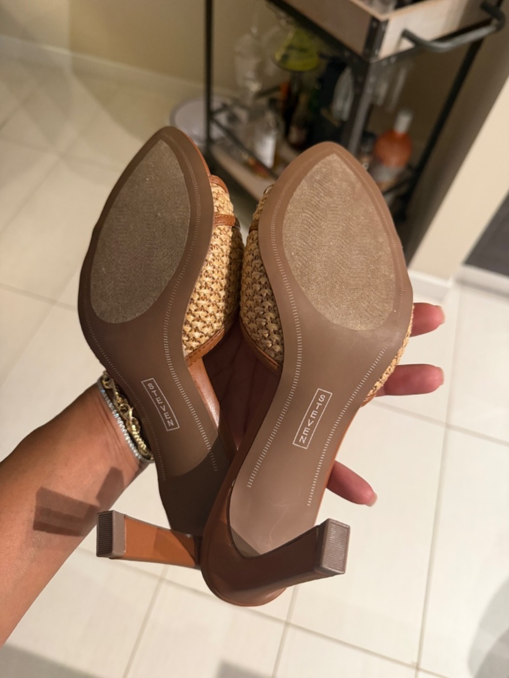 STEVEN by Steve Madden mules - size 8 - Picture 3 of 3